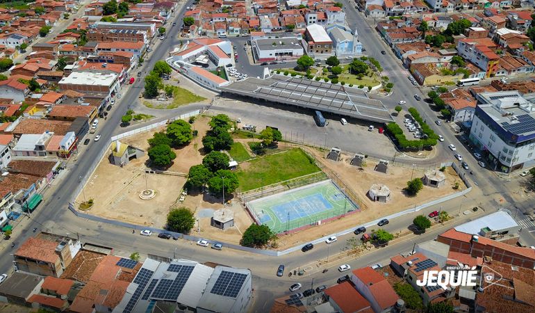 Prefeitura de Jequié segue investindo na modernização da cidade e requalificação de novas praças